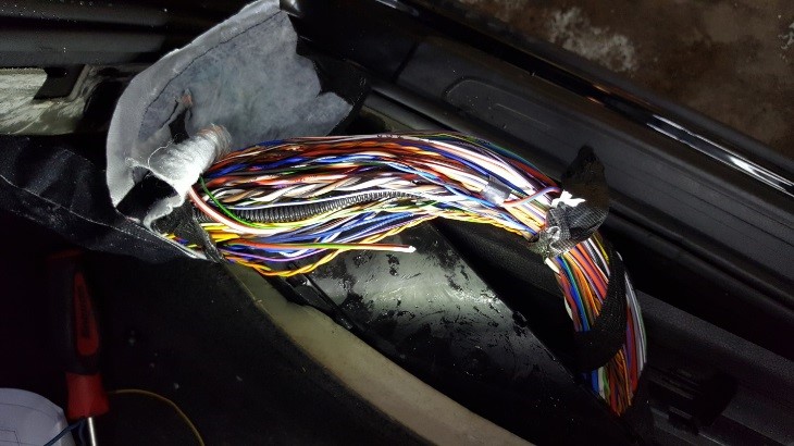 AUDI TCM wires